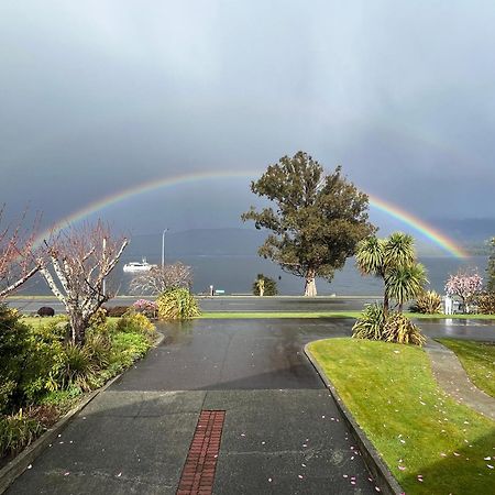 Fiordland Lakeview Motel And Apartments Te Anau Exterior photo