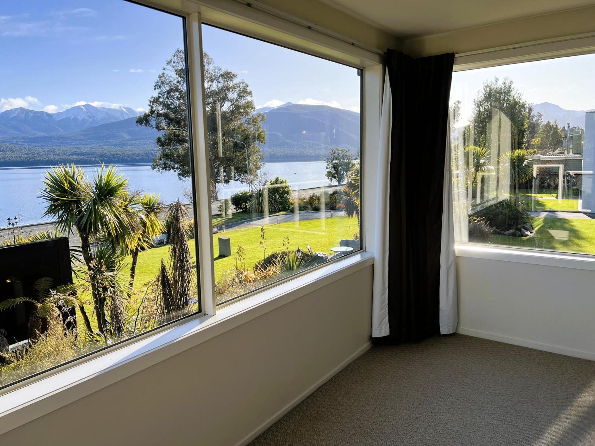 Fiordland Lakeview Motel And Apartments Te Anau Exterior photo