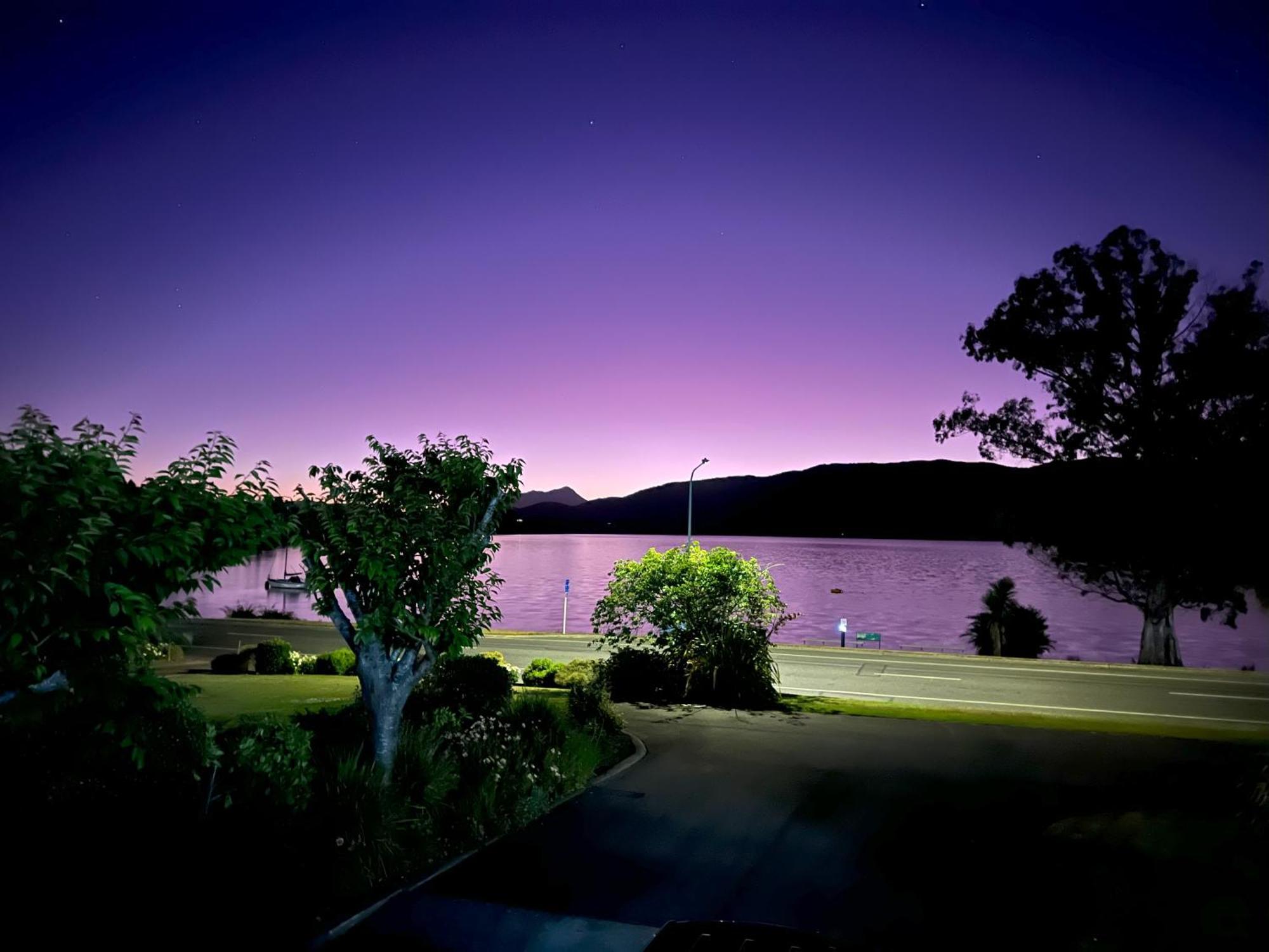 Fiordland Lakeview Motel And Apartments Te Anau Exterior photo